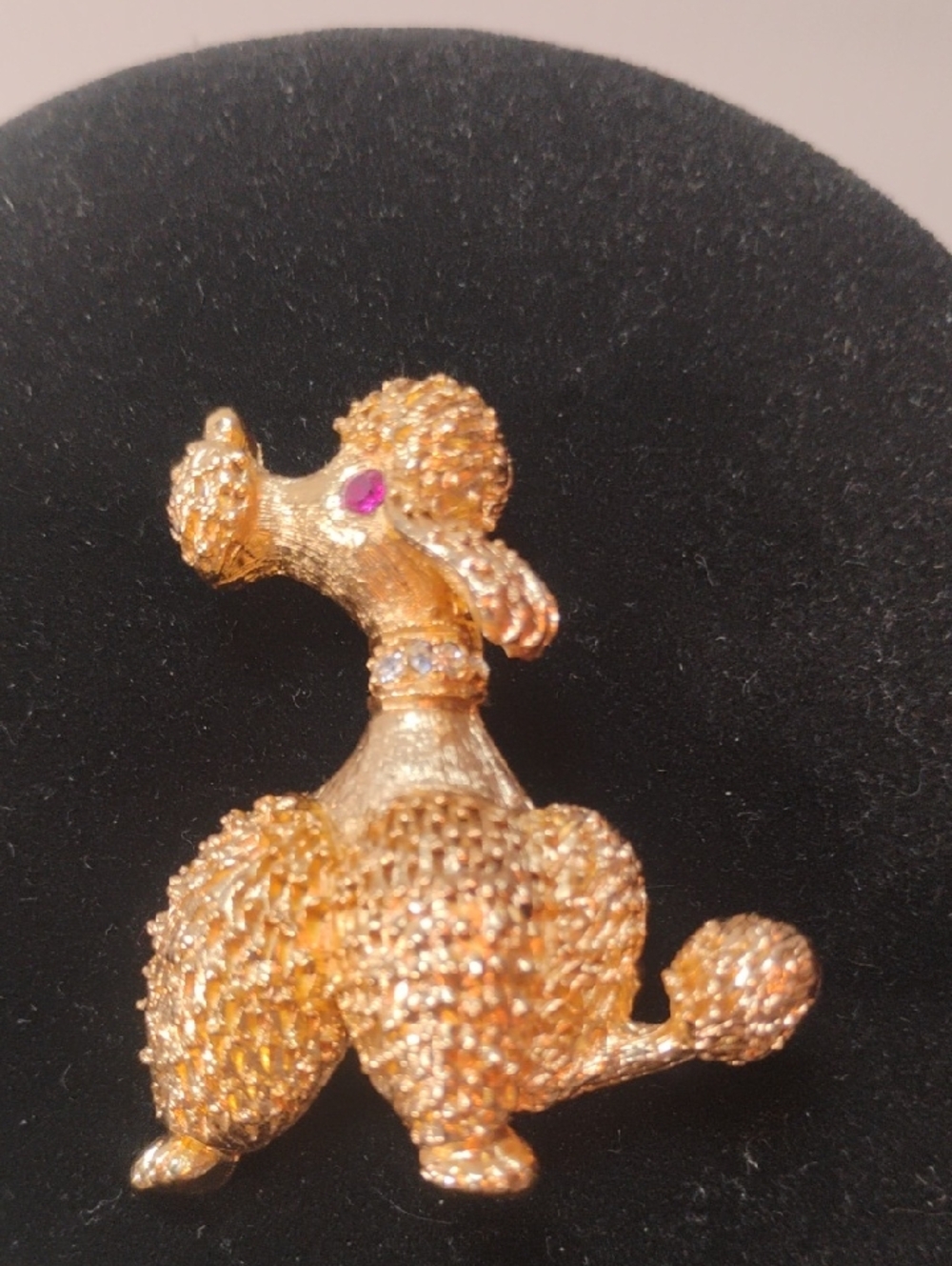 Napier Gold Tone Poodle Brooch W/Red Crystal Eye Vintage Piece Great Cond!